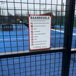 Padelbaanregel bordje
